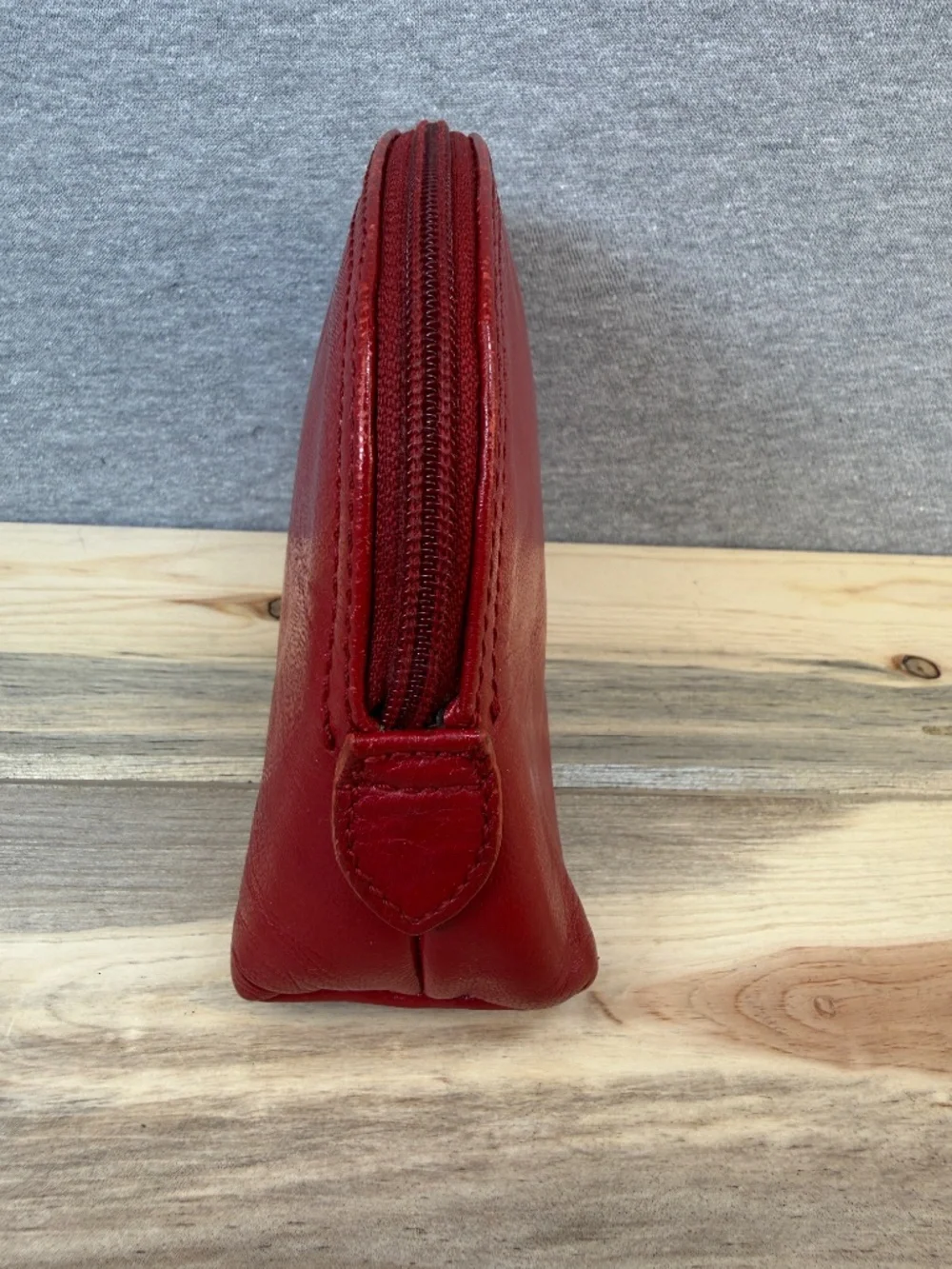 Mercedes Benz Red Leather Pouch Vintage Toiletries Zipper Case Bag Automobile